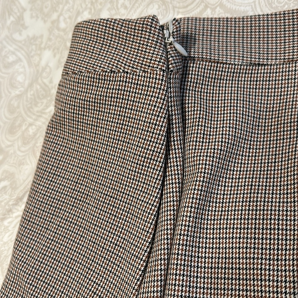 Plaid Skirt NWT - Picture 5 of 7